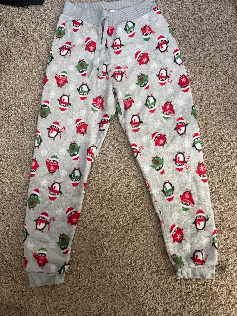 Women's Holiday Penguin Fleece Pajama Joggers - Light Gray with Red & Green